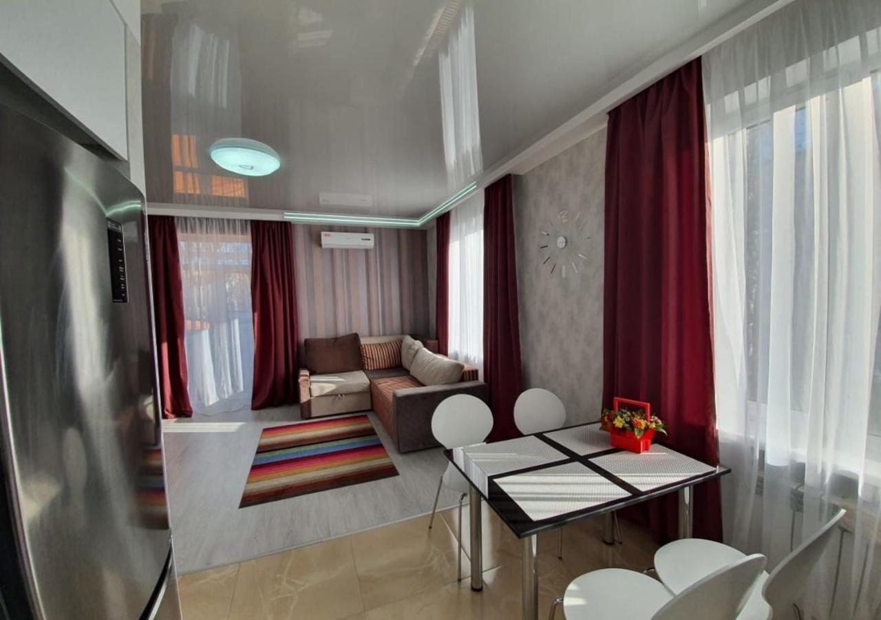 Lux New Apartment 2019 Kharkiv Extérieur photo