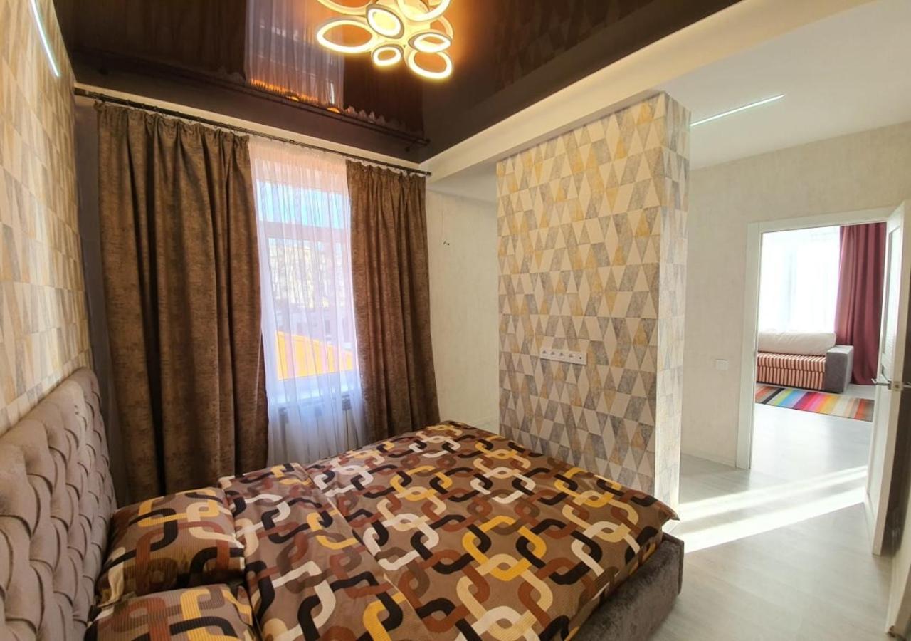 Lux New Apartment 2019 Kharkiv Extérieur photo